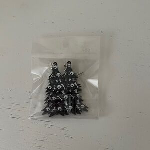 Black Skull Christmas Tree Earrings